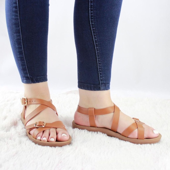 Shoes - Tan sandals open toe with buckles details